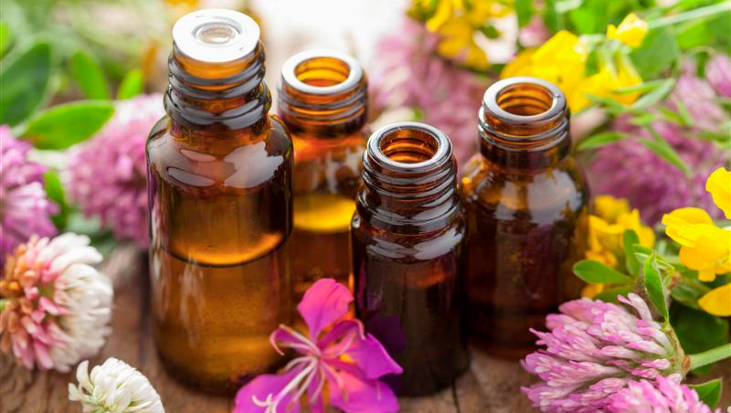 essential oil vs fragrance oil