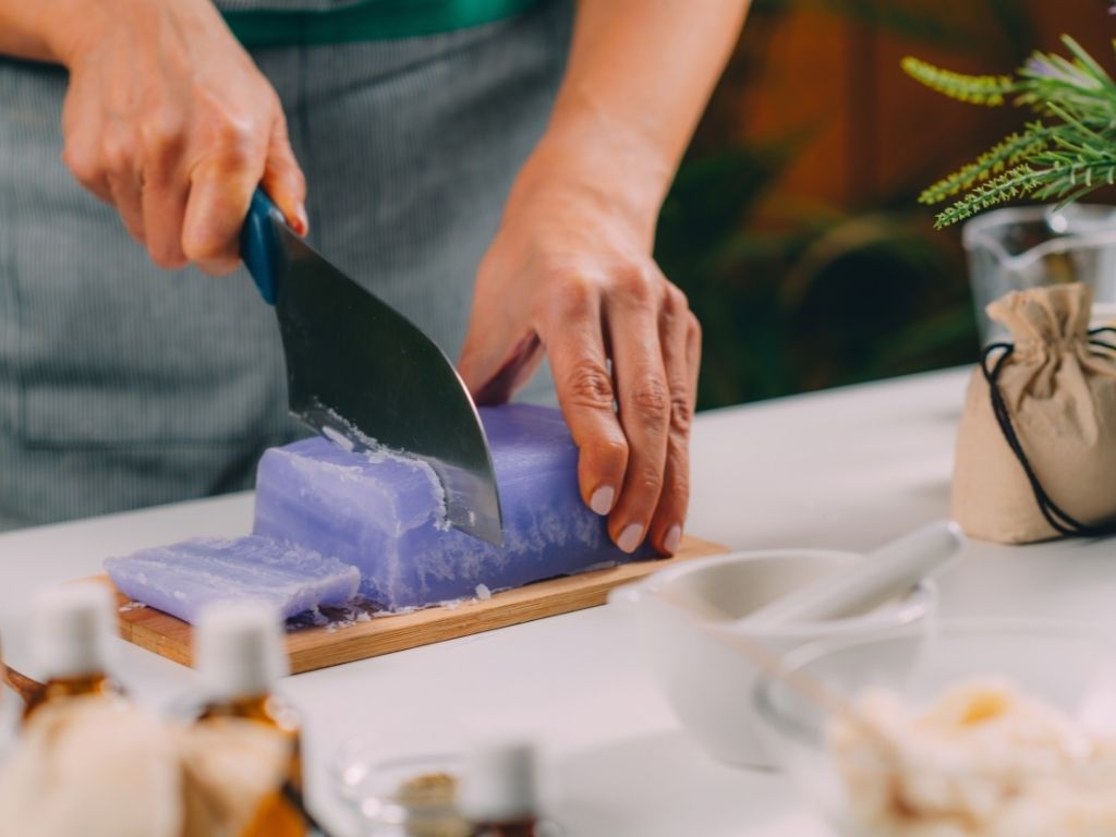 making melt and pour soap 